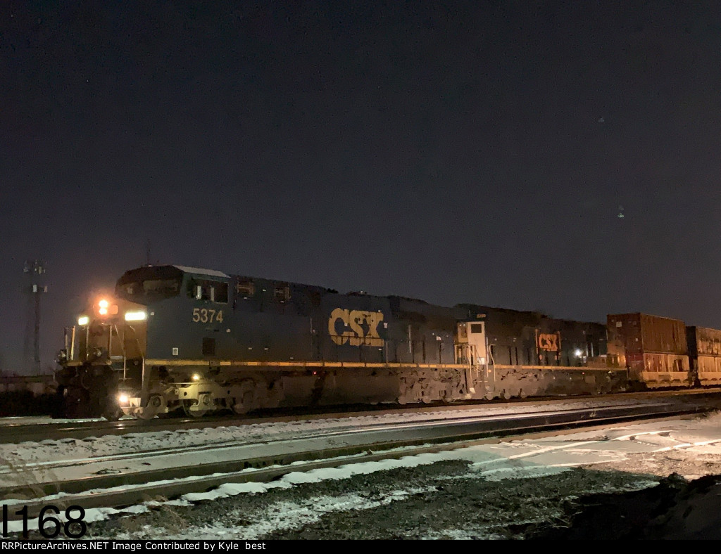 CSX 5374 on I168